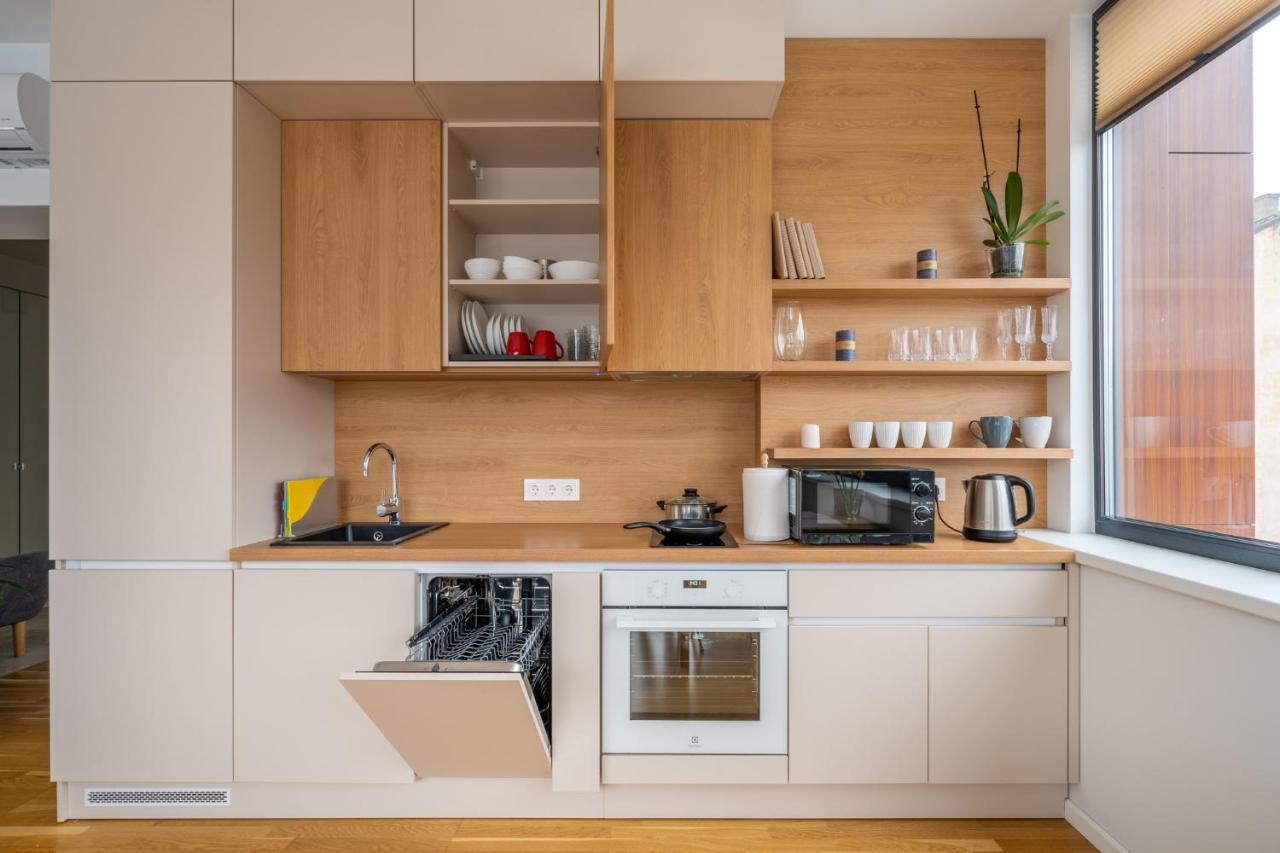1-Bedroom Penthouse With Underground Parking รีกา ภายนอก รูปภาพ